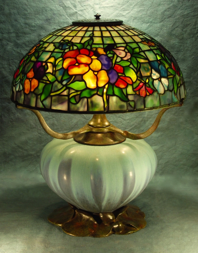 Lamp of the Week: 16″ Pansy