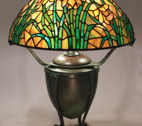 Lamp of the Week: 16″ Daffodil
