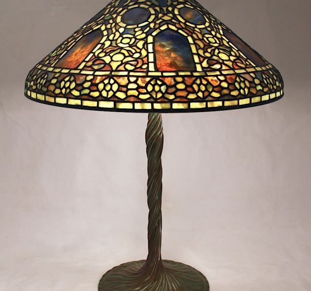 Lamp of the Week: 20″ Russian