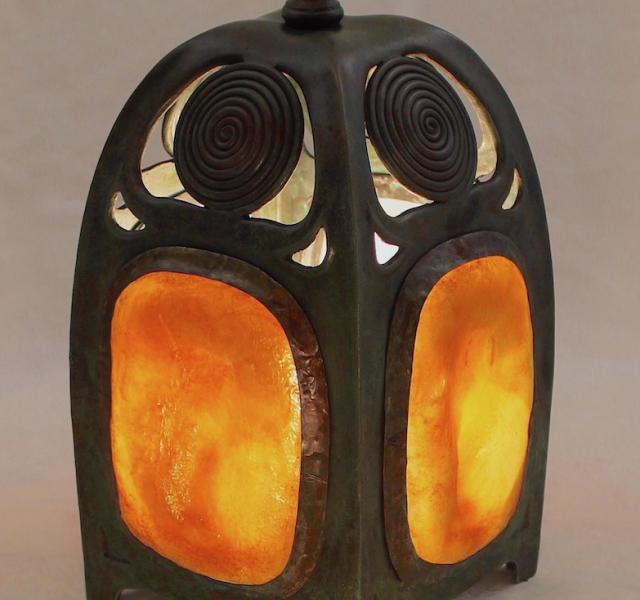 Turtleback Table Lantern